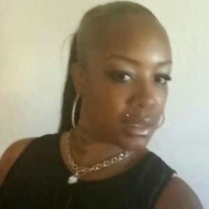 Meet your Posher, Zenobia